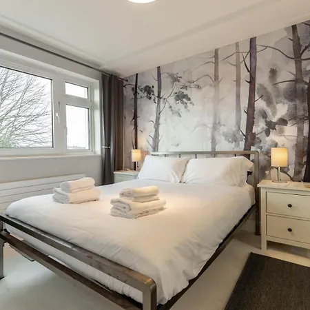 Stunning Clifton Flat In Amazing Location * Bristol