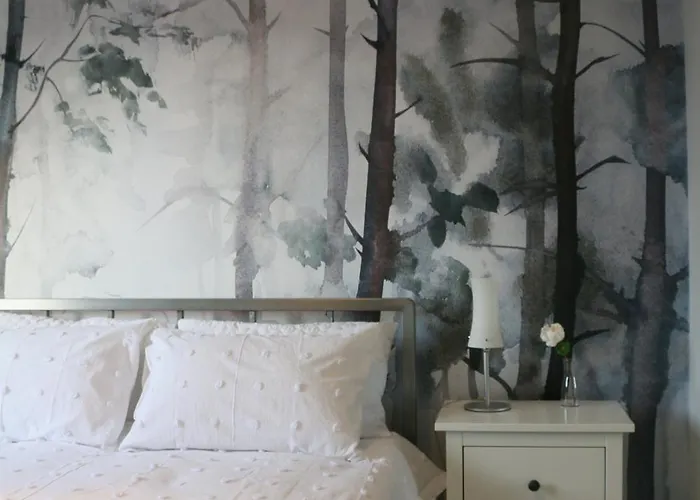 Stunning Clifton Flat In Amazing Location Apartament *