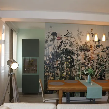 Stunning Clifton Flat In Amazing Location Bristol